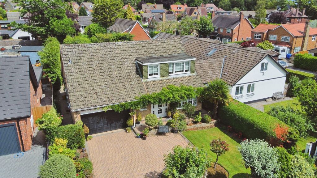 Property photo 2 of 24