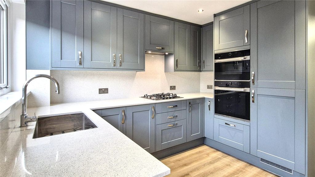 Property photo 3 of 22 Picture No. 05