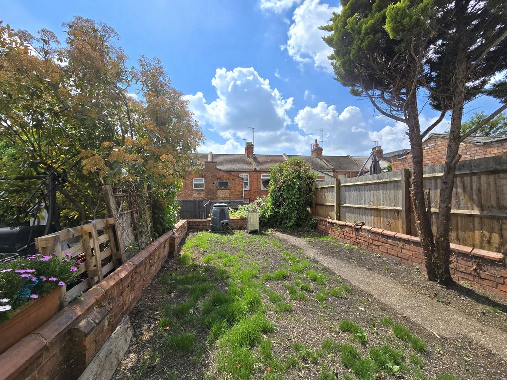 Property photo 3 of 14 Photo 9