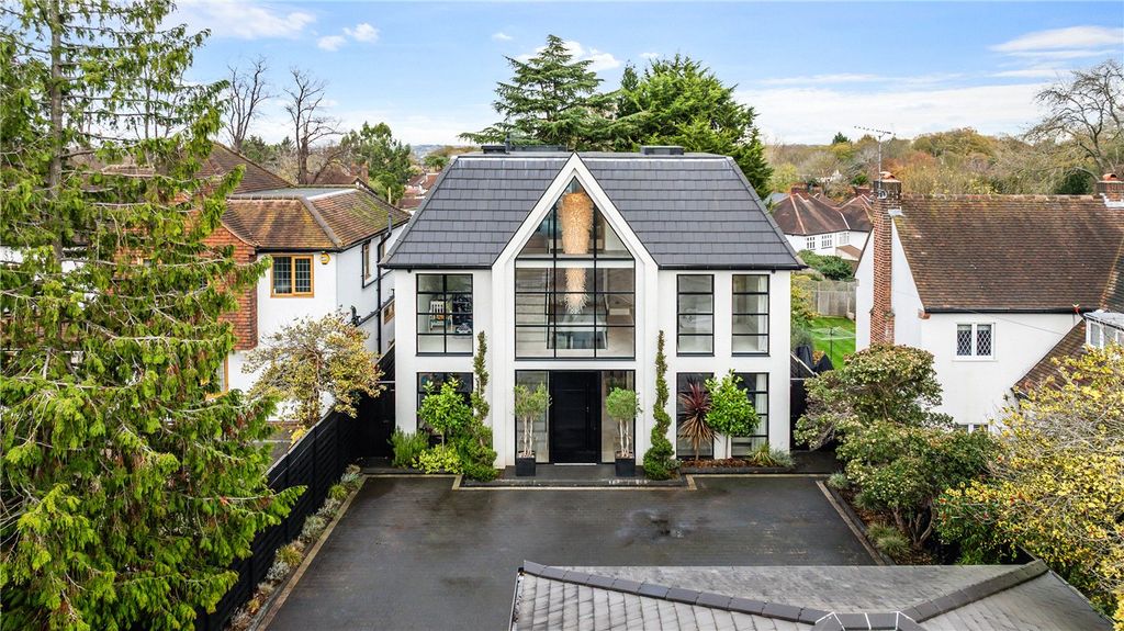 Property photo 1 of 56 Picture No. 61