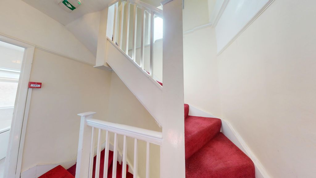 Property photo 1 of 21 204-Manor-Way-05272026_204523