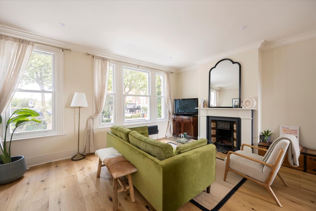 Property photo 1 of 14 Image