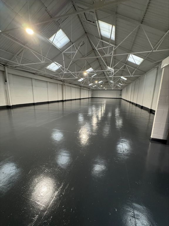 Property photo 2 of 5