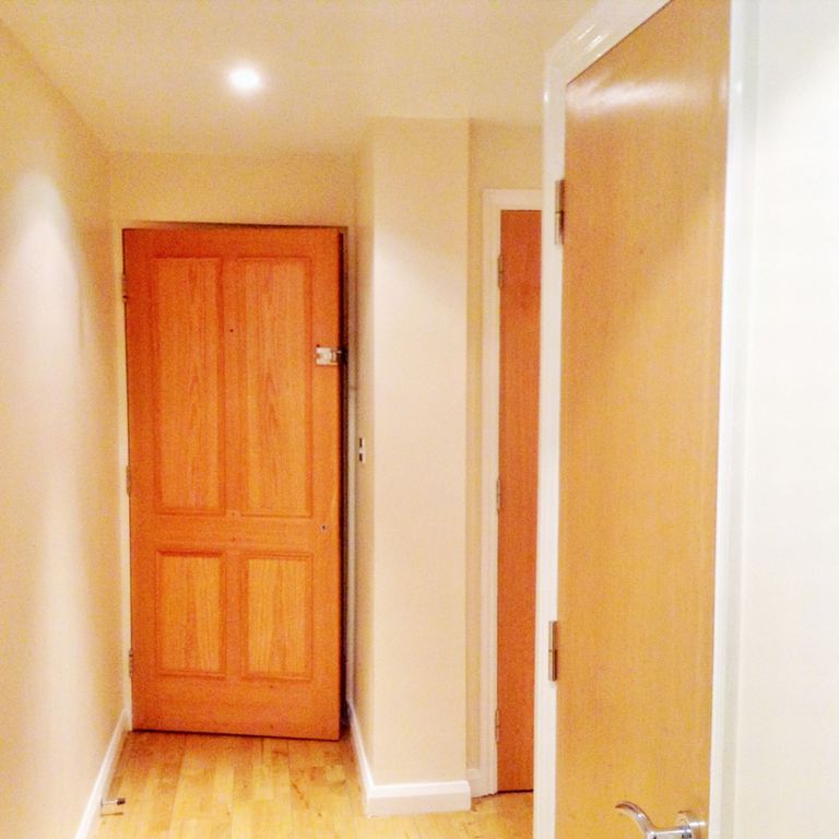 Property photo 2 of 14 Photo 6