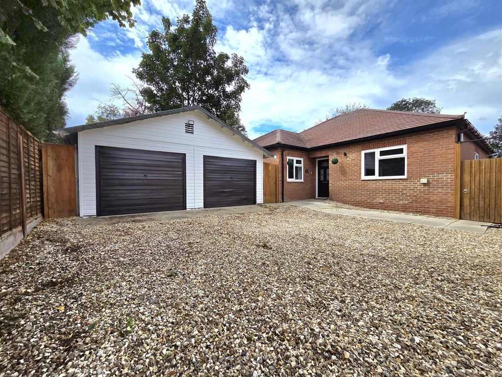Property photo 3 of 15