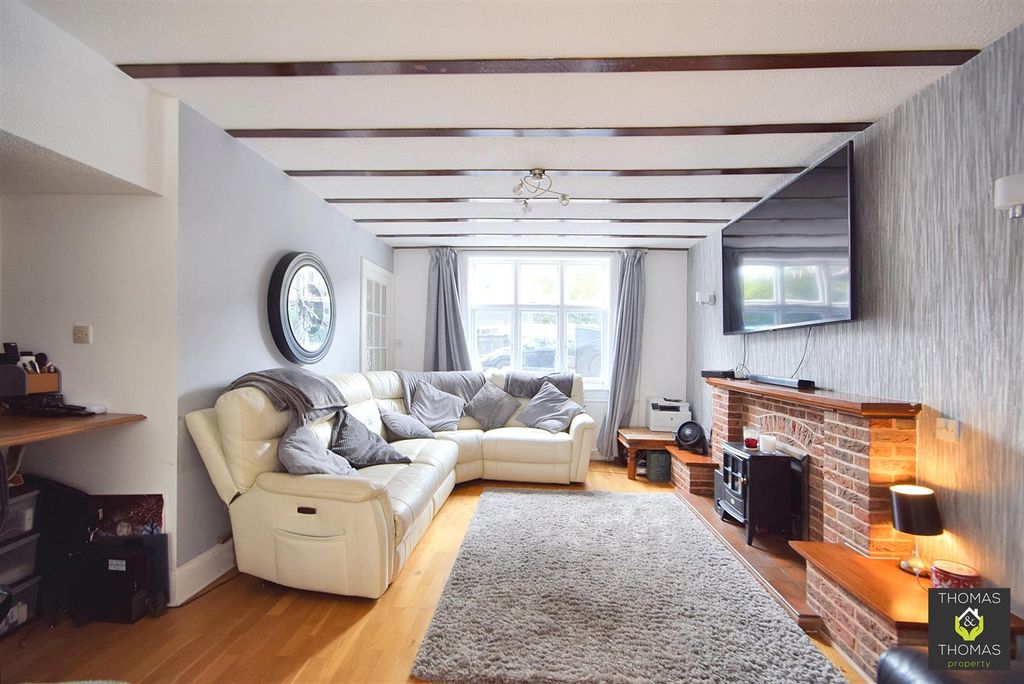 Property photo 3 of 11 Dsc_0195 (1).Jpg