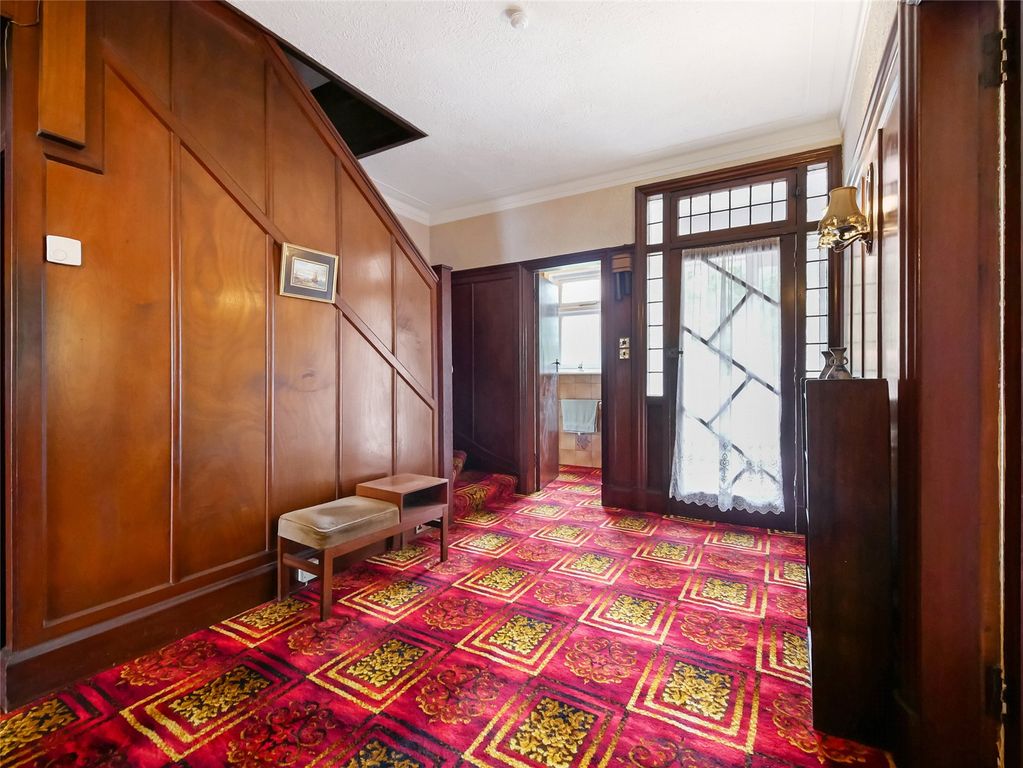 Property photo 2 of 21 Hall