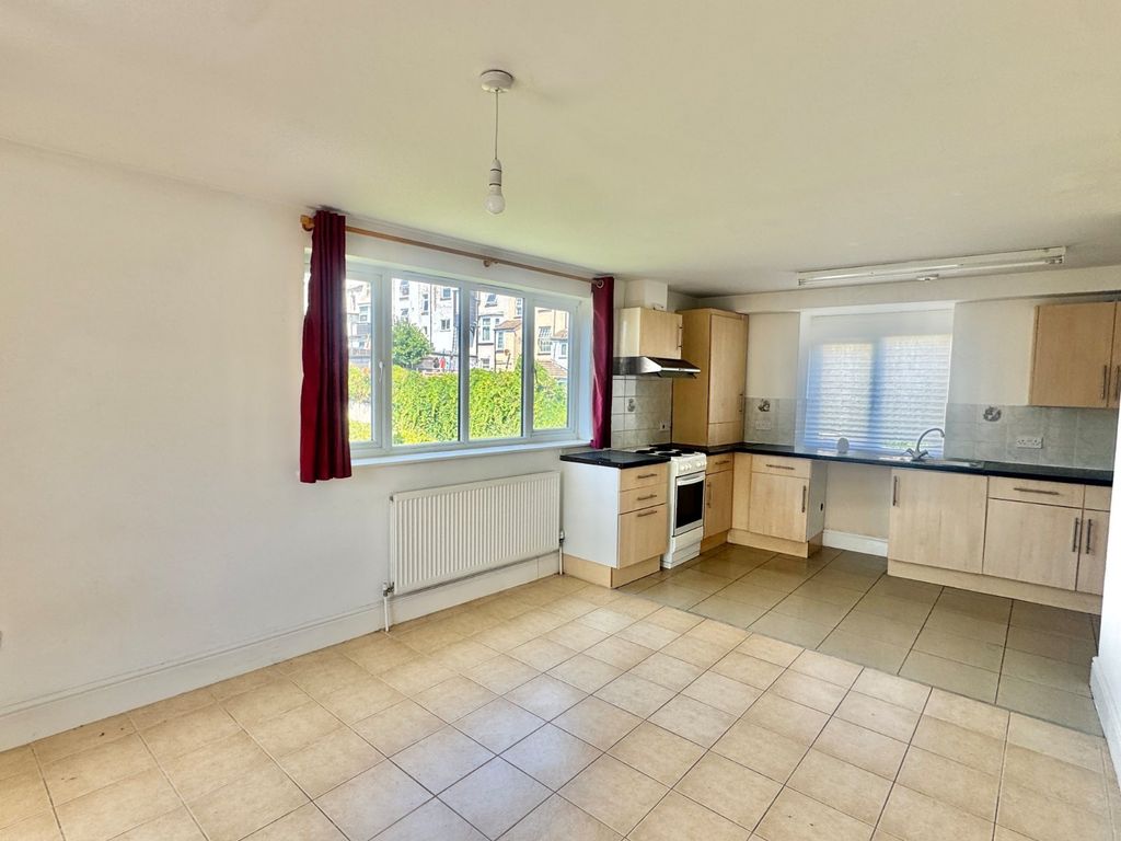 Property photo 3 of 10 Open Plan Living