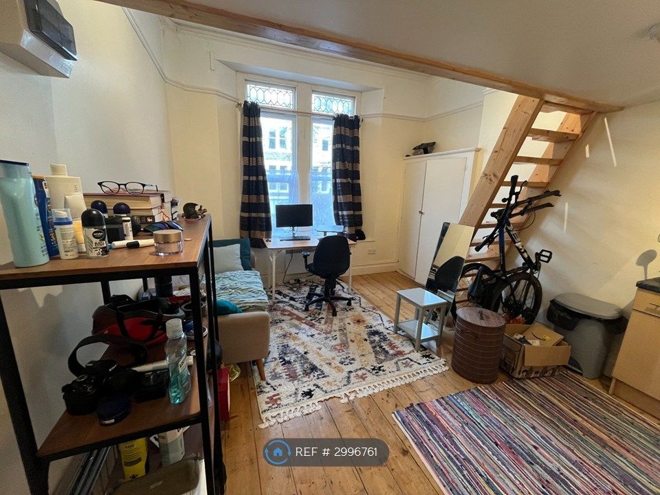 Property photo 2 of 4