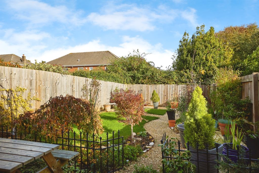 Property photo 3 of 16