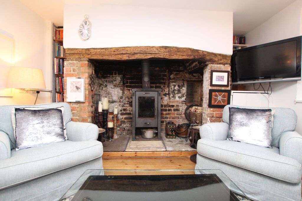 Property photo 3 of 13 Inglenook Fireplace