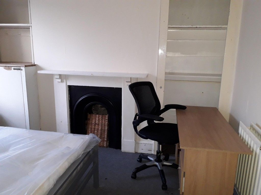 Property photo 3 of 7