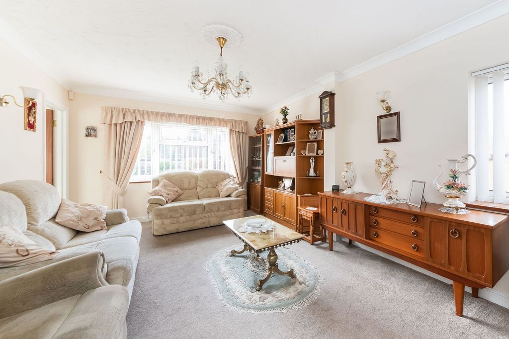 Property photo 2 of 15