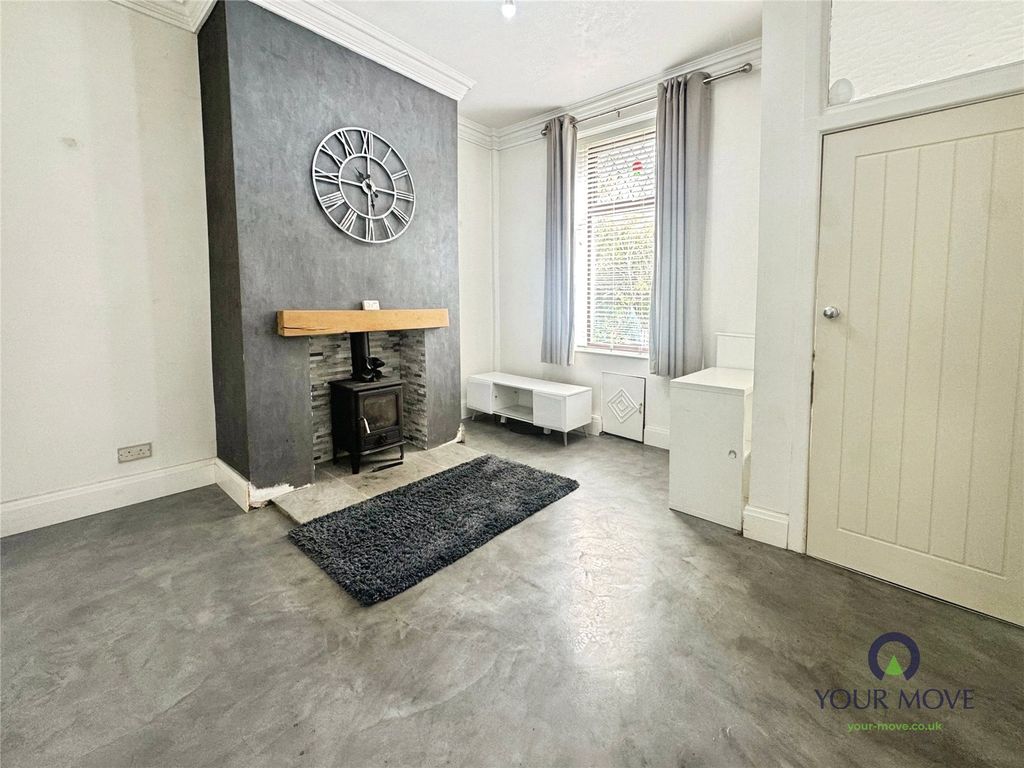 Property photo 2 of 12 Picture No. 02