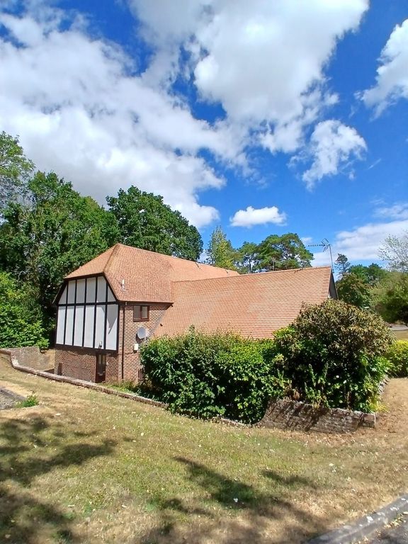 Property photo 1 of 7