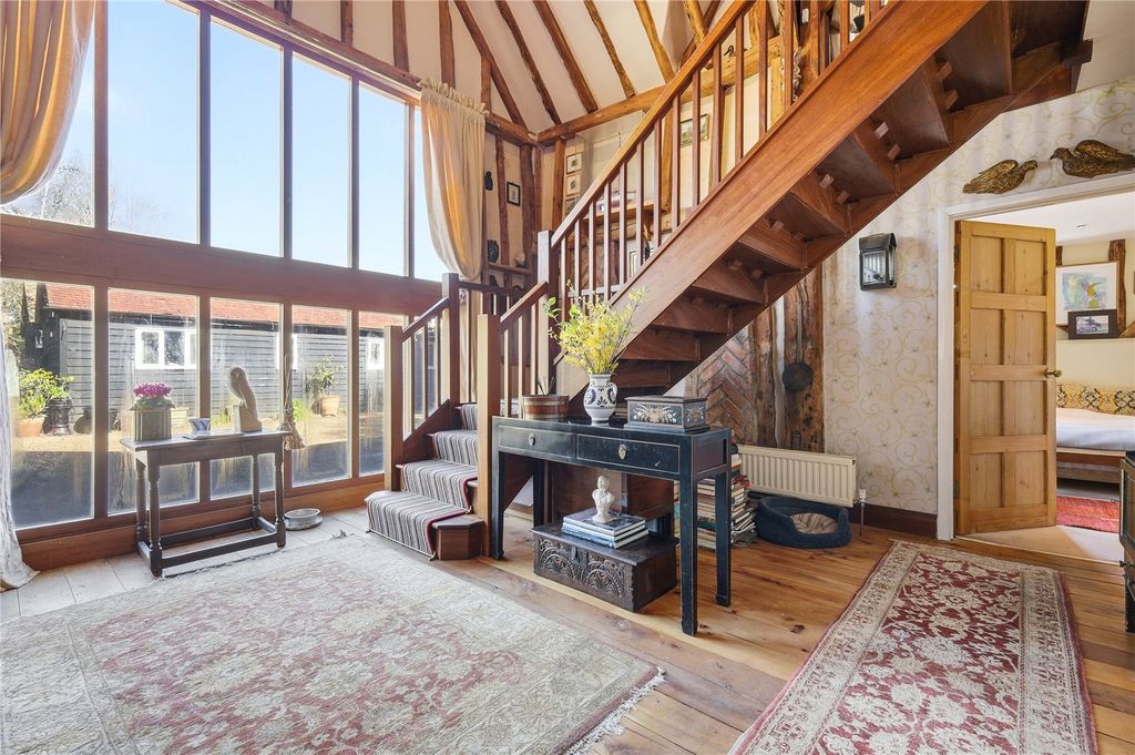 Property photo 2 of 21 Picture No. 20