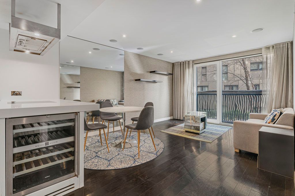 Property photo 3 of 14 Reception/Kitchen