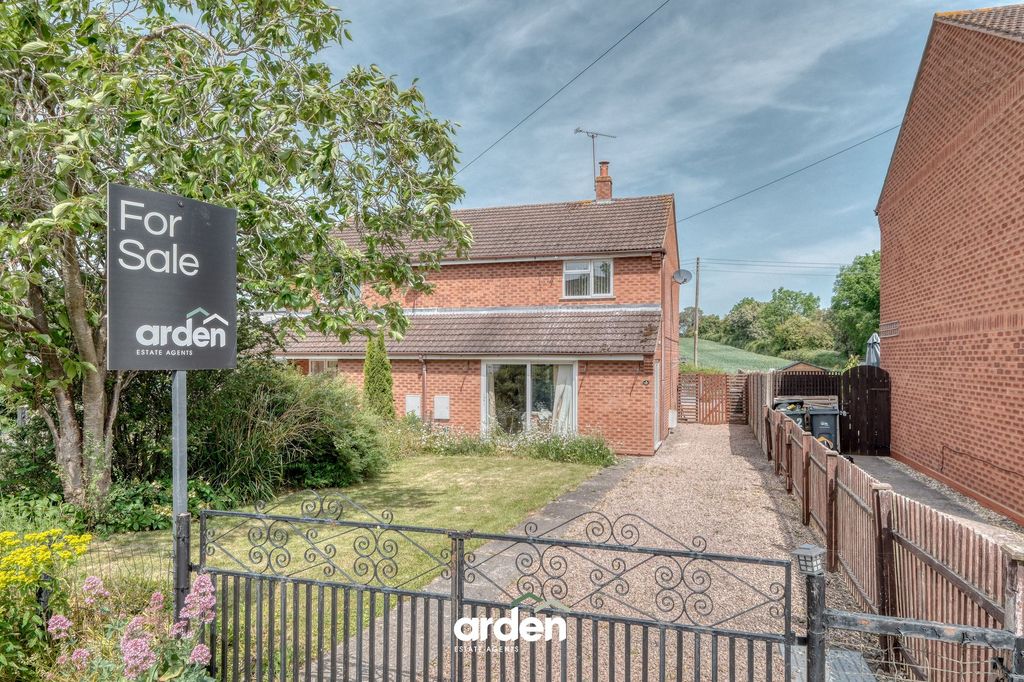 Property photo 2 of 11