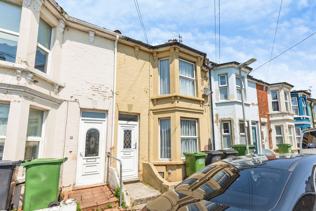 Property photo 1 of 22
