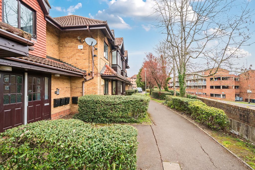 Property photo 1 of 18 5A1d1De0-7894-4Da...