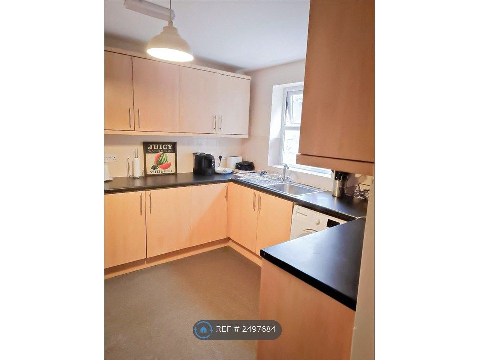Property photo 3 of 3