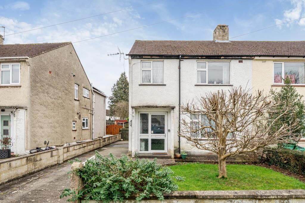 Property photo 1 of 17 External View