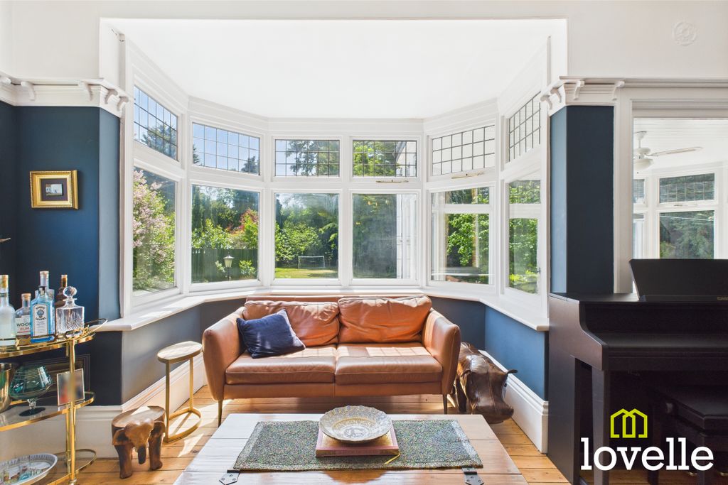 Property photo 3 of 39