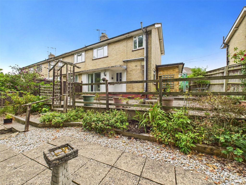 Property photo 1 of 19 Picture No. 17
