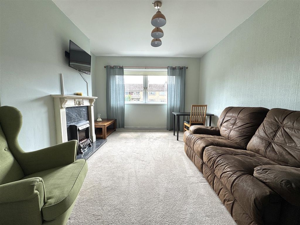 Property photo 2 of 13 Img_7949.Jpg
