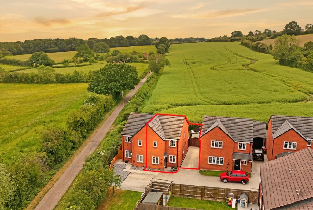 Property photo 2 of 25 0360d875-A3