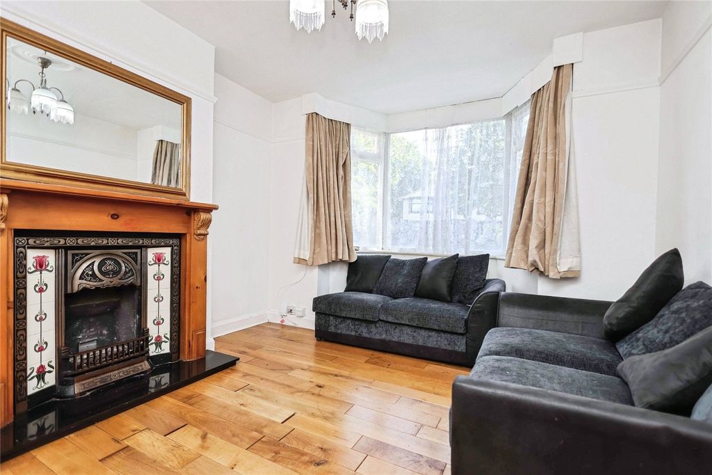 Property photo 3 of 19 Picture No. 08