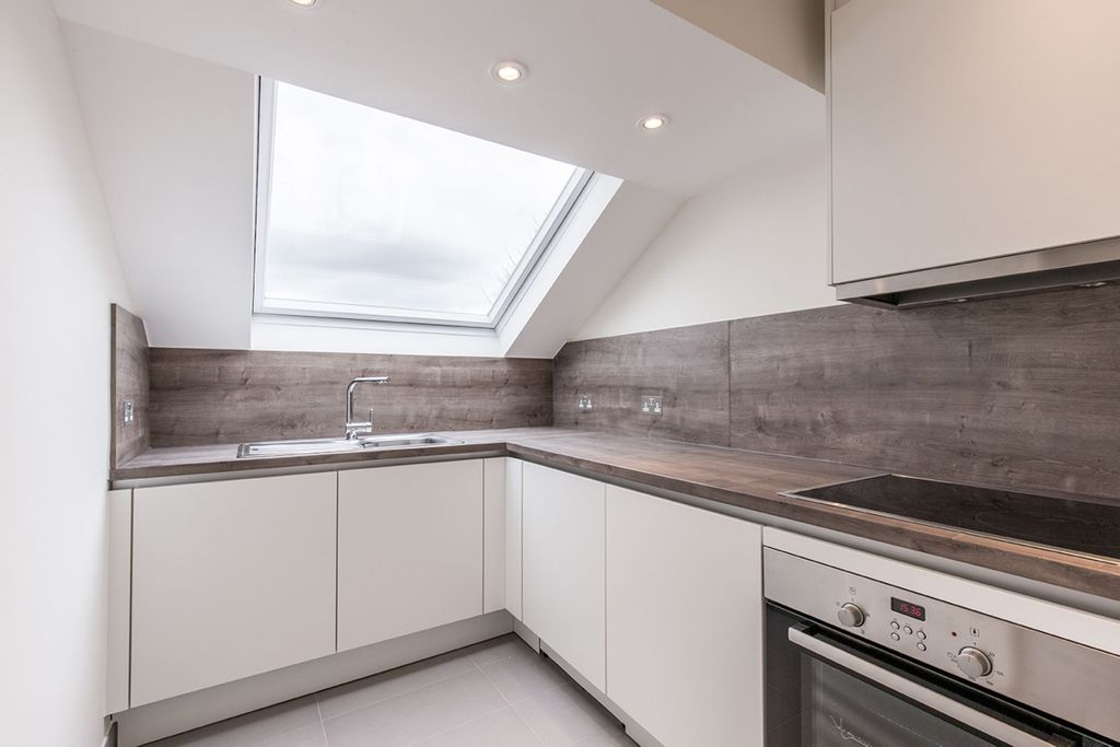 Property photo 1 of 9 Kitchen (Example)
