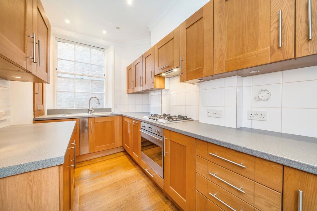 Property photo 2 of 5