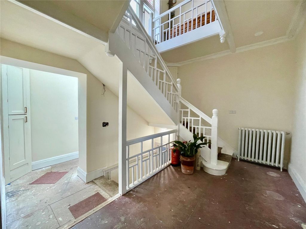 Property photo 2 of 25 Hallway