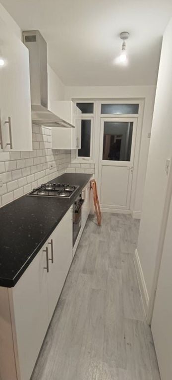 Property photo 2 of 15 Kitchen