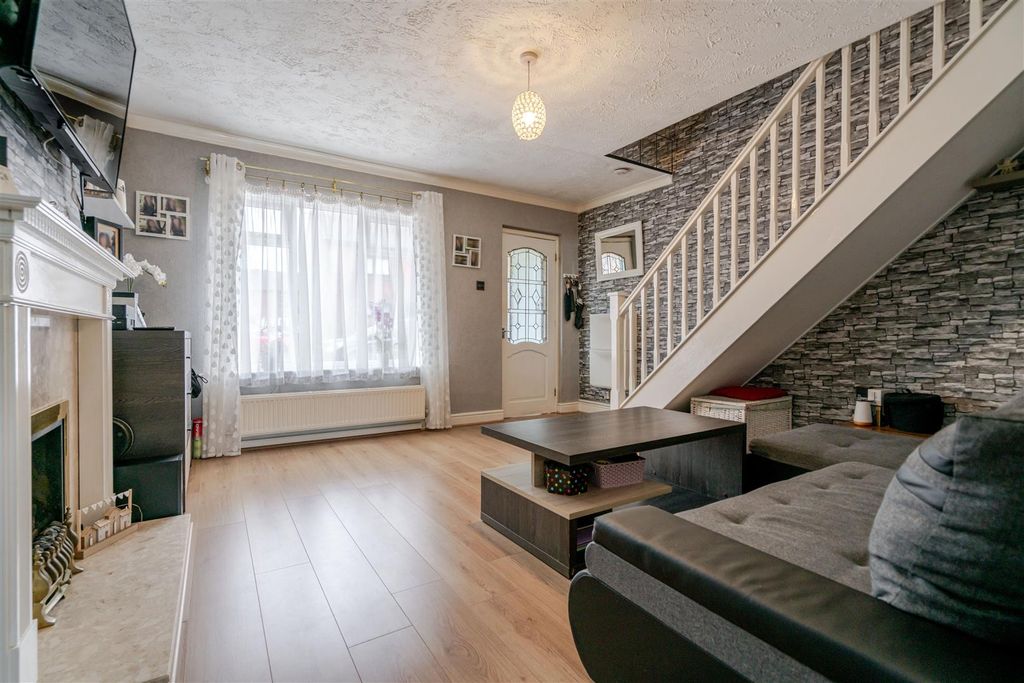 Property photo 2 of 26 Dsc05388 Copy.Jpg