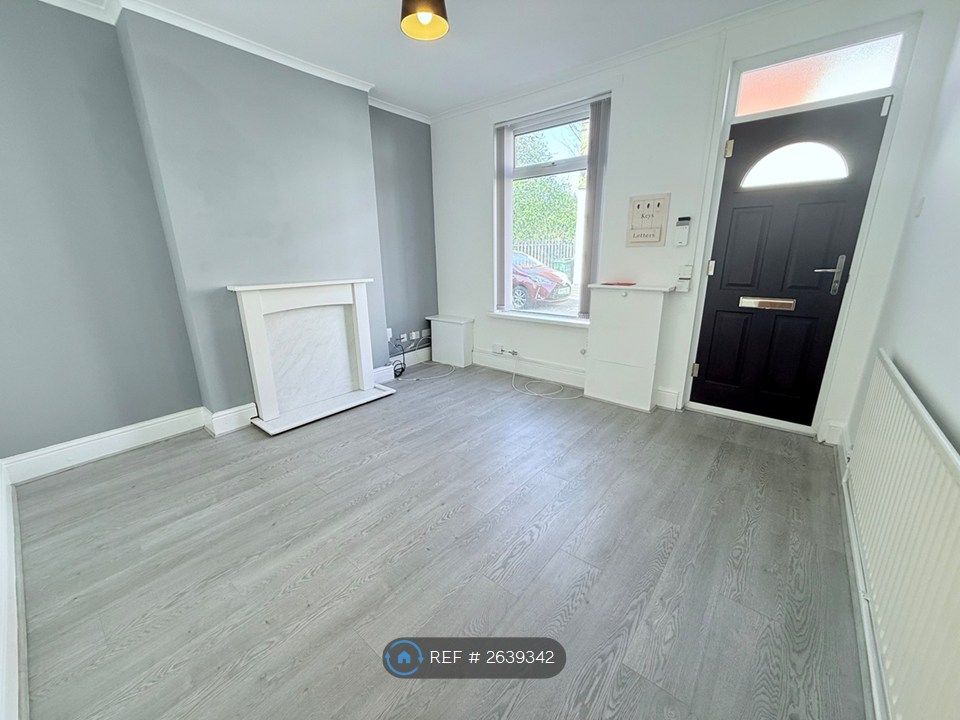 Property photo 3 of 11