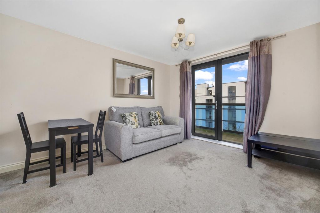 Property photo 1 of 18 Photo 16-12-2023, 15 03 23.Edi.Jpg