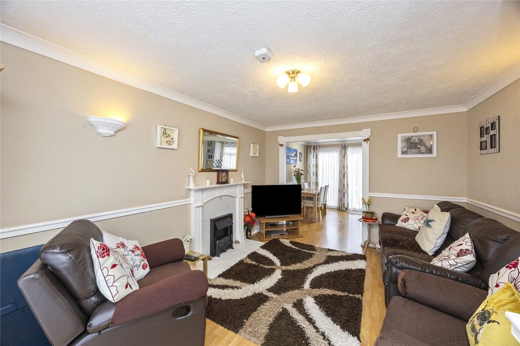 Property photo 2 of 14 Picture No. 01