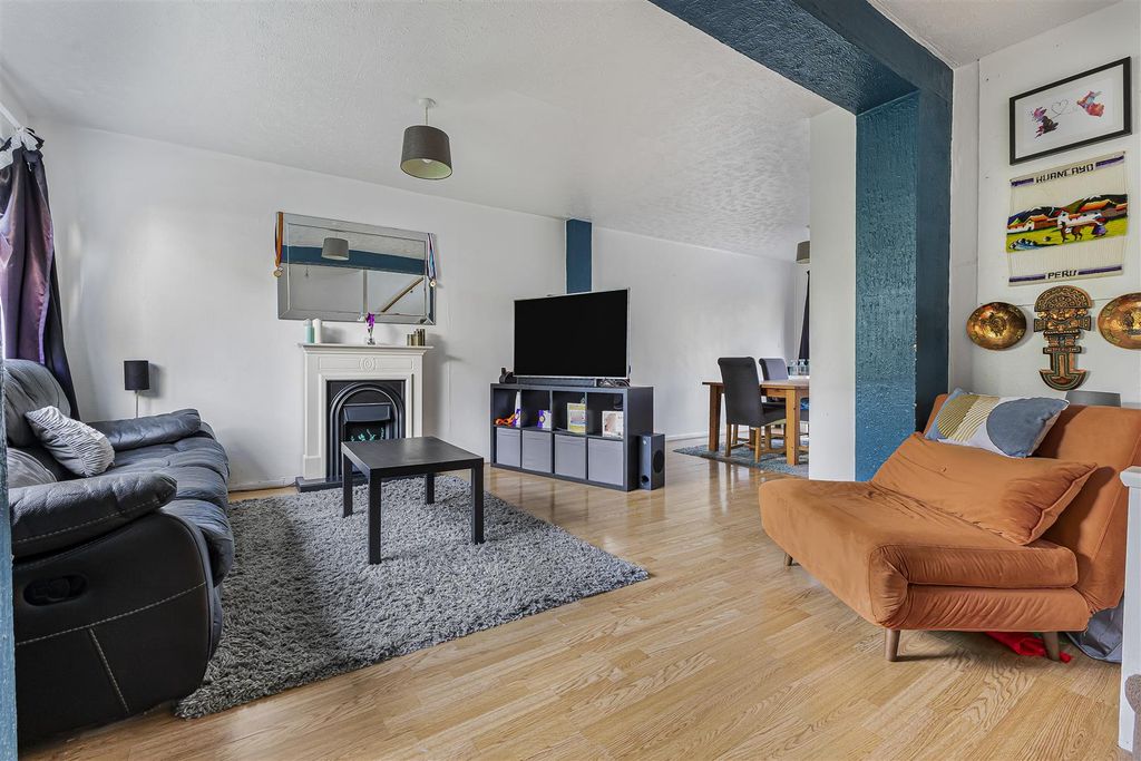 Property photo 2 of 24 B2G_3534.Jpg