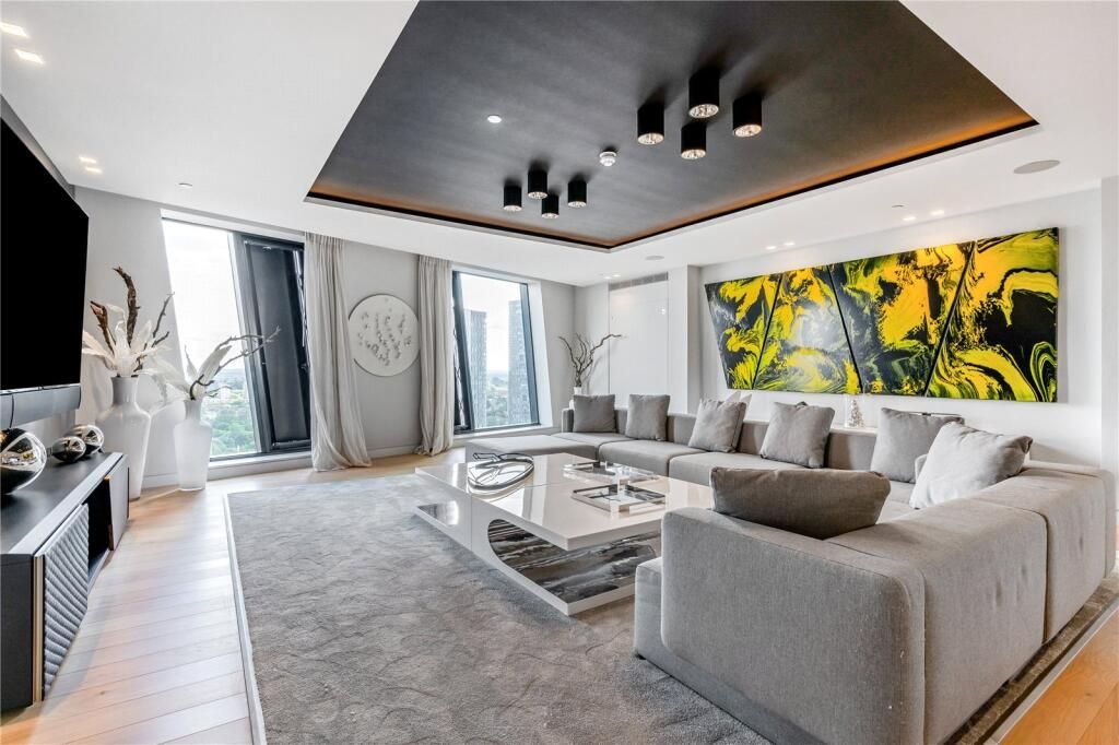 Property photo 1 of 3