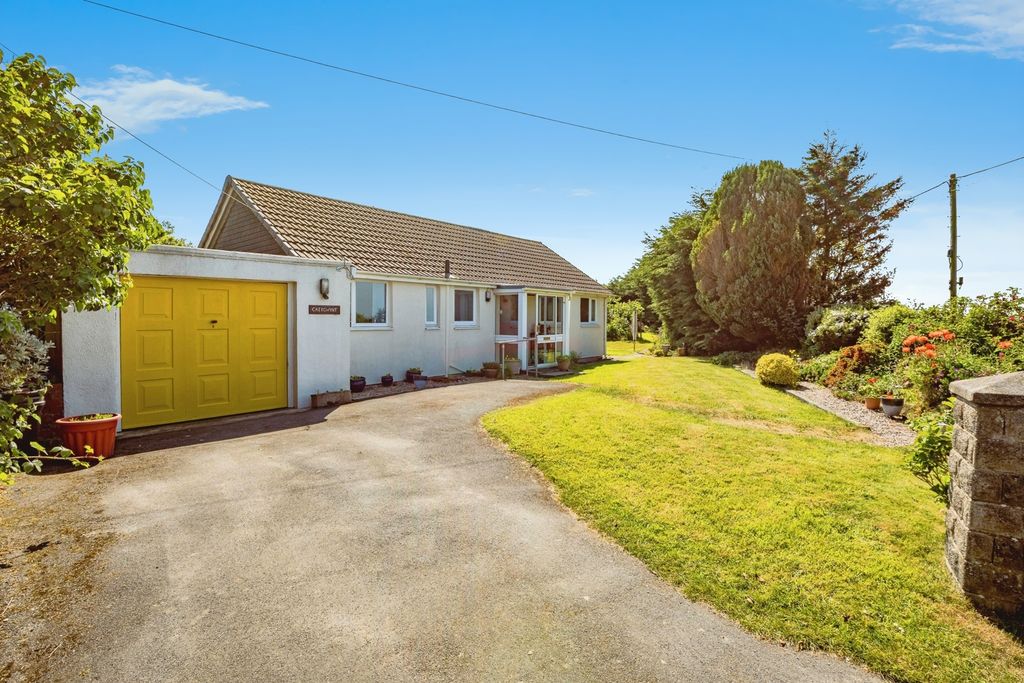 Property photo 1 of 17 Photo