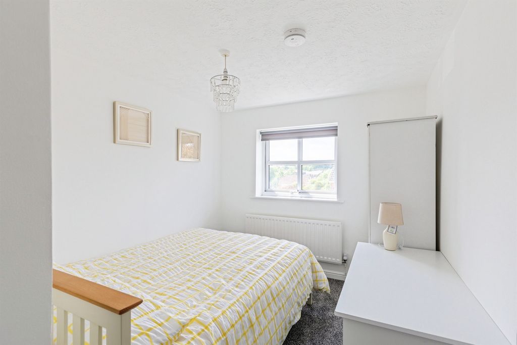 Additional image 10 of 5 bed detached house for saleHarwood Drive, Kettering NN16