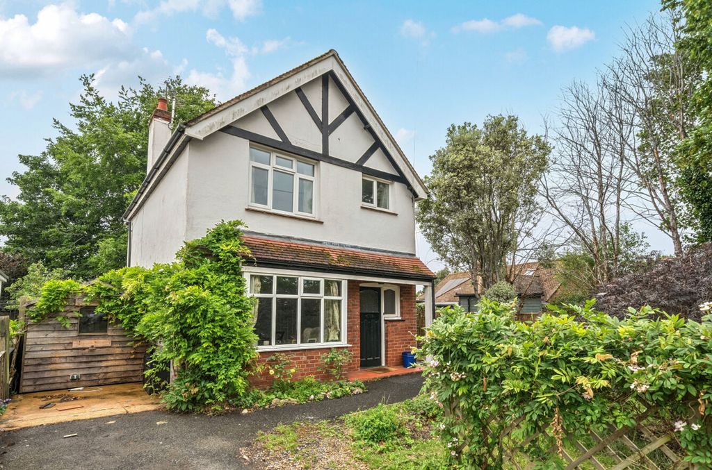 Property photo 1 of 17