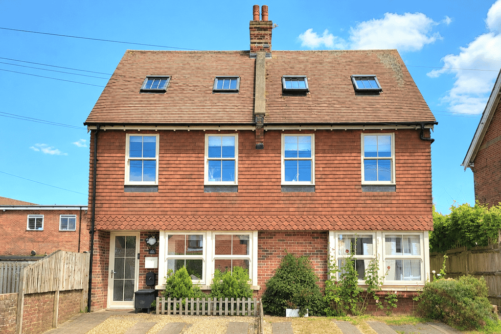 Property photo 1 of 19
