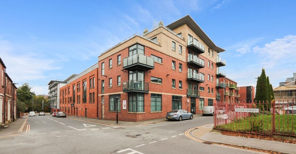 Property photo 2 of 19 Front