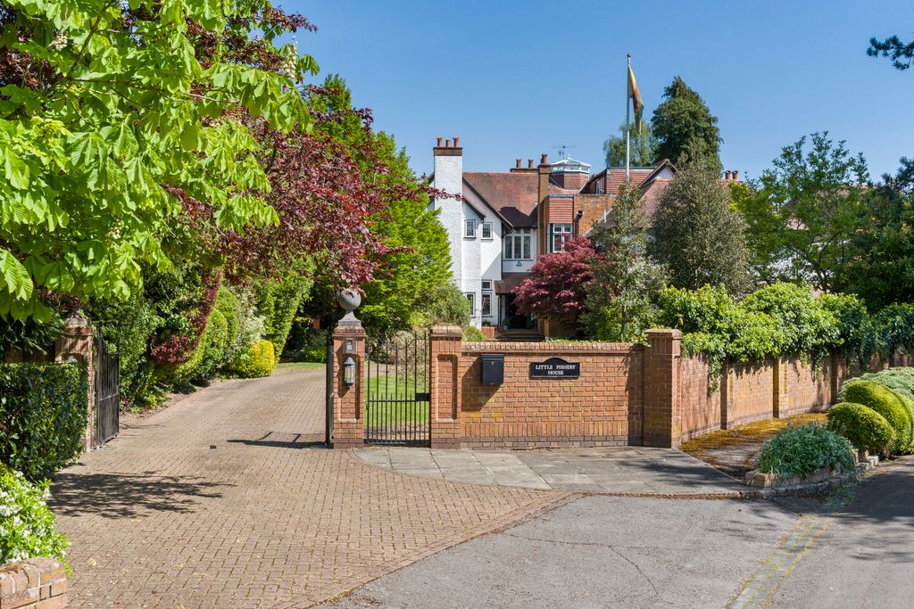 Additional image 21 of 10 bed property for saleChauntry Road, Bray, Maidenhead SL6