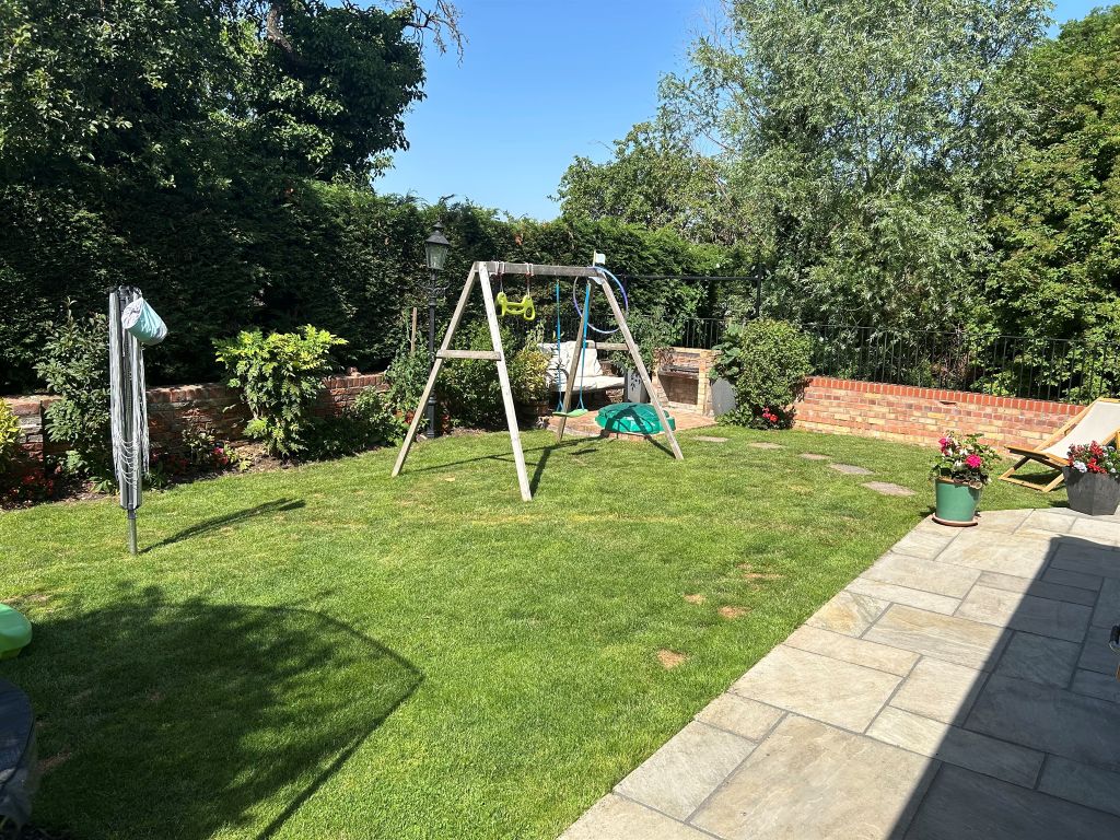 Property photo 2 of 2