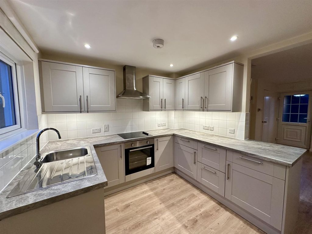 Property photo 2 of 11 2.Jpg