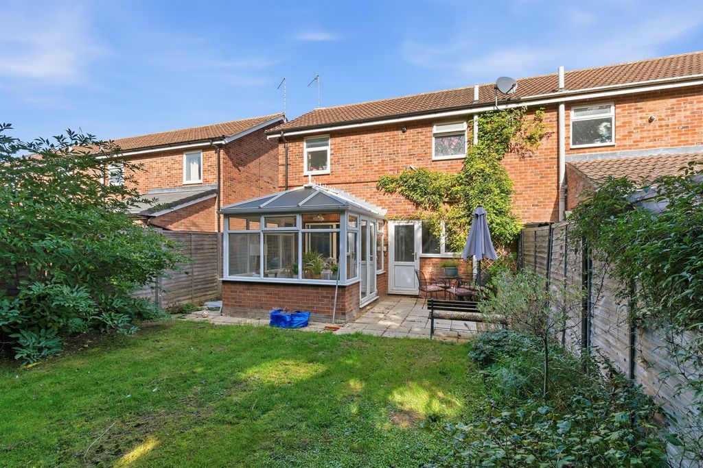 Property photo 2 of 16